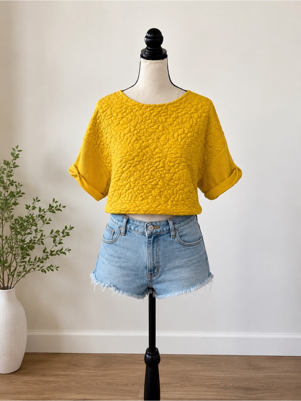 H&M Y2K Yellow Oversized Quilted Cropped Top -Small